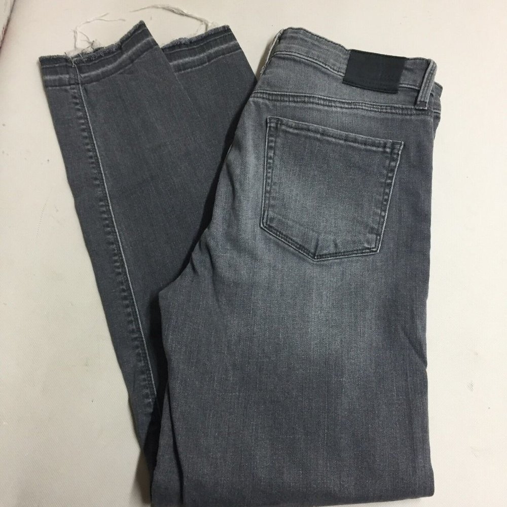 Lucky Brand Jeans Bridgette Skinny Faded Black Raw Hem Women's Size 8/29